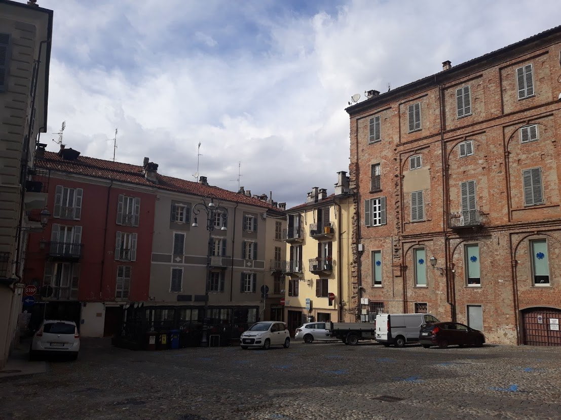 il geocaching a Mondovì inizia da piazza Roma