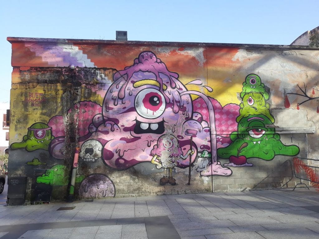 murale di Buff Monster in Piazza Mercato a Olbia