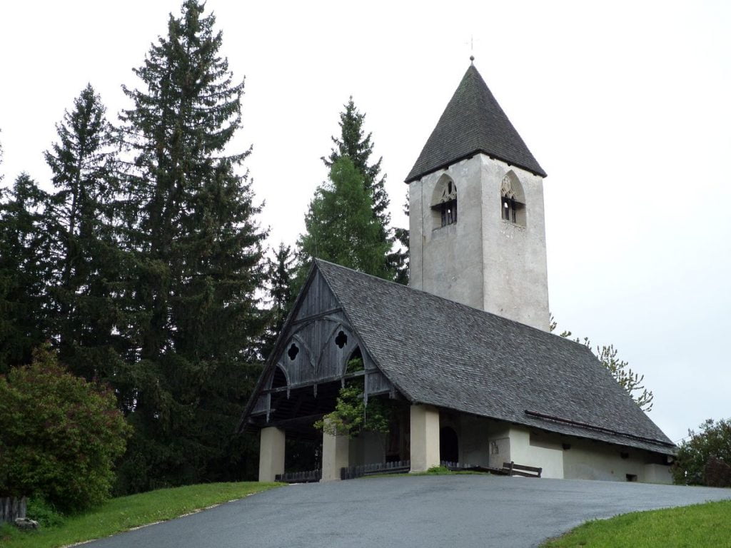 chiesa di Sant'Elena a Nova Ponente