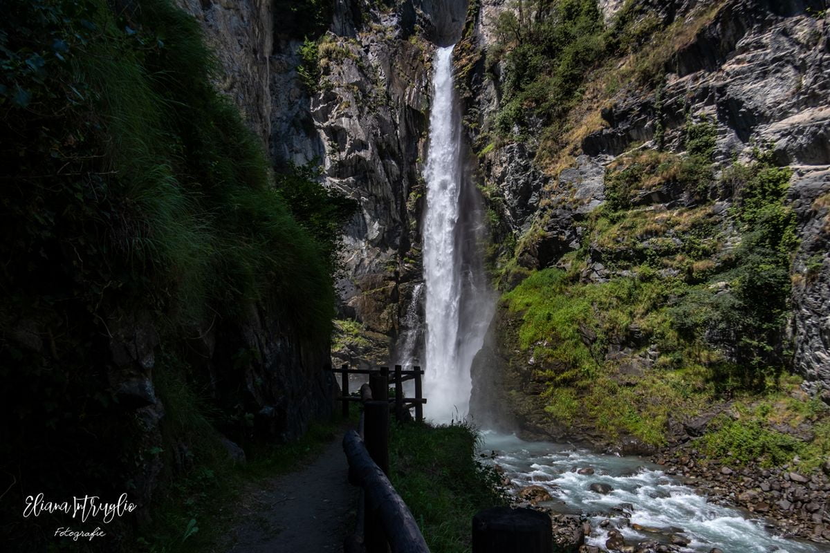escursioni in Valle d'Aosta: la cascata di Isollaz