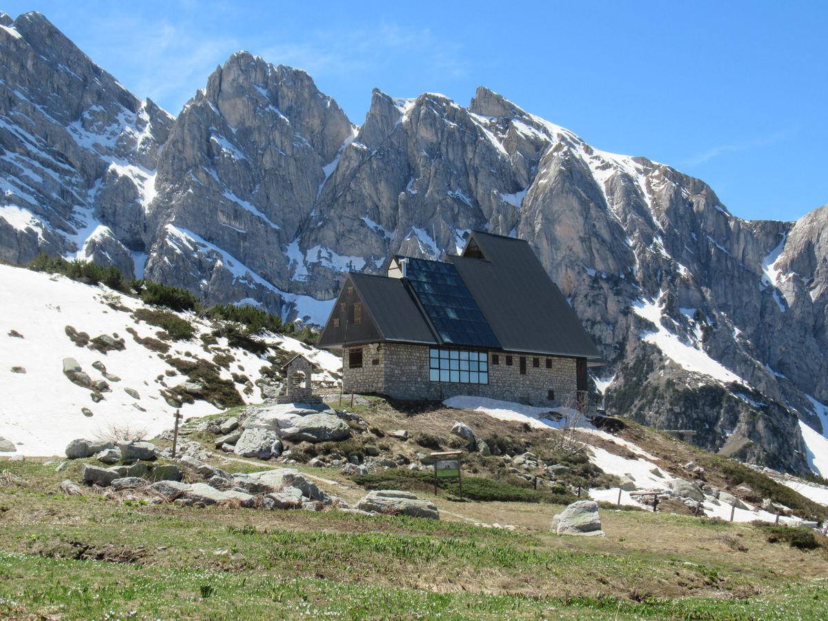 rifugio Garelli in Alta Valle Pesio