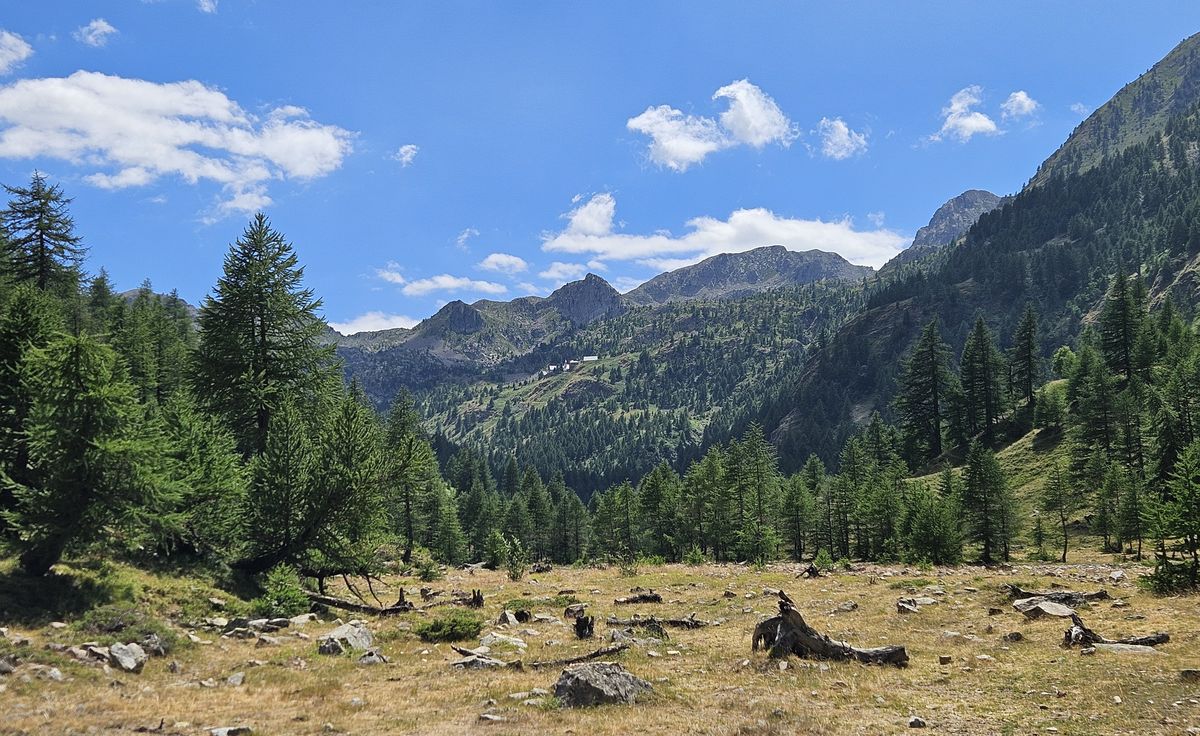 riesci a vedere il santuario di Sant'Anna? (luglio 2025)