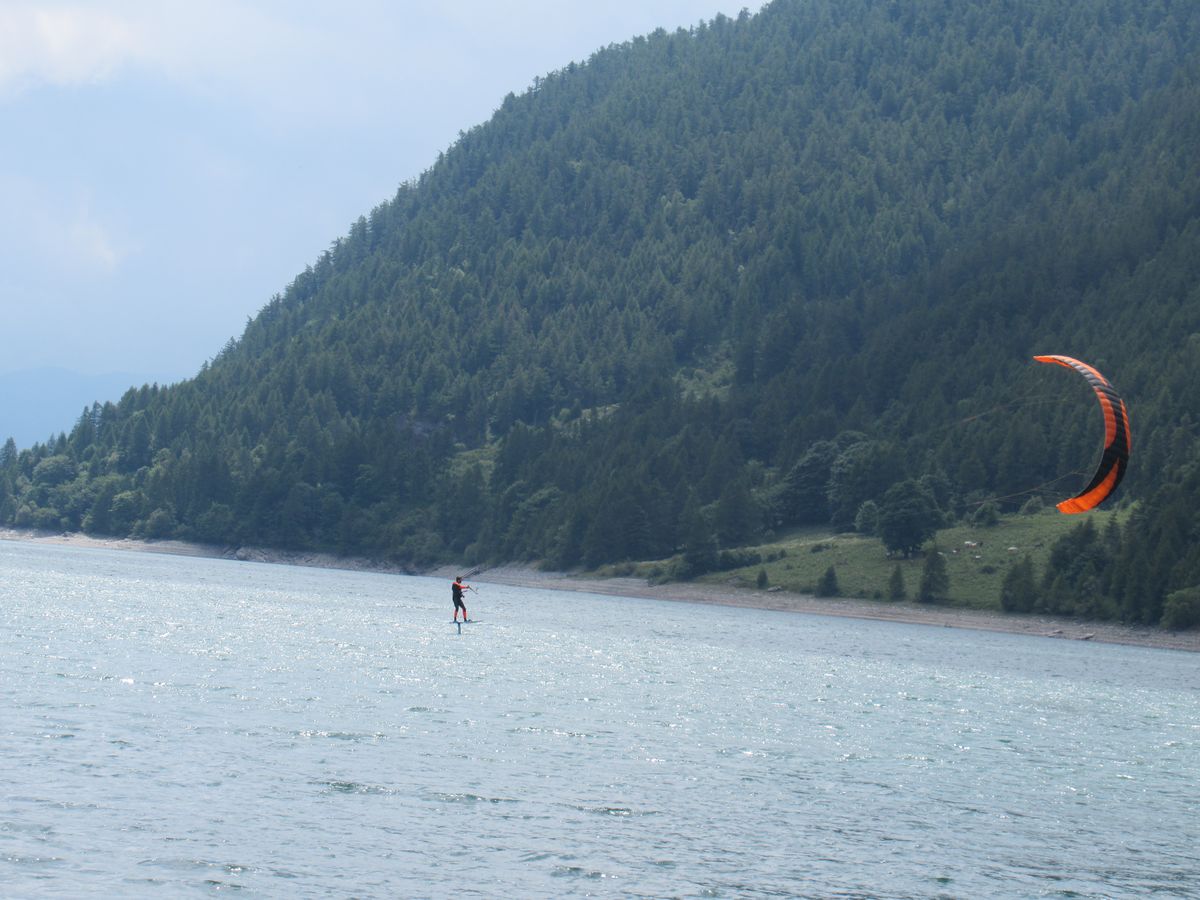 kitesurf sul lago di Pontechianale
