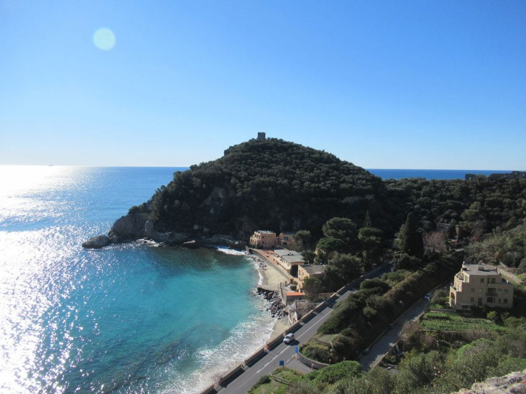 Punta Crena e la Baia dei Saraceni