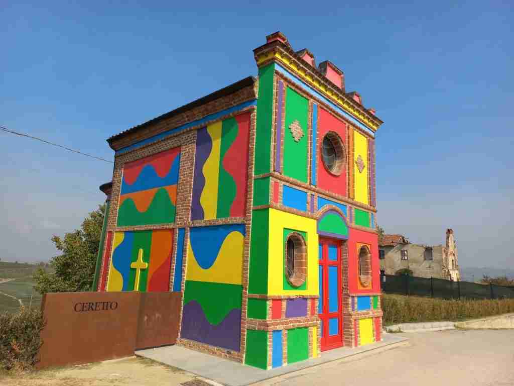 sentiero del Barolo di La Morra: cappella delle Brunate