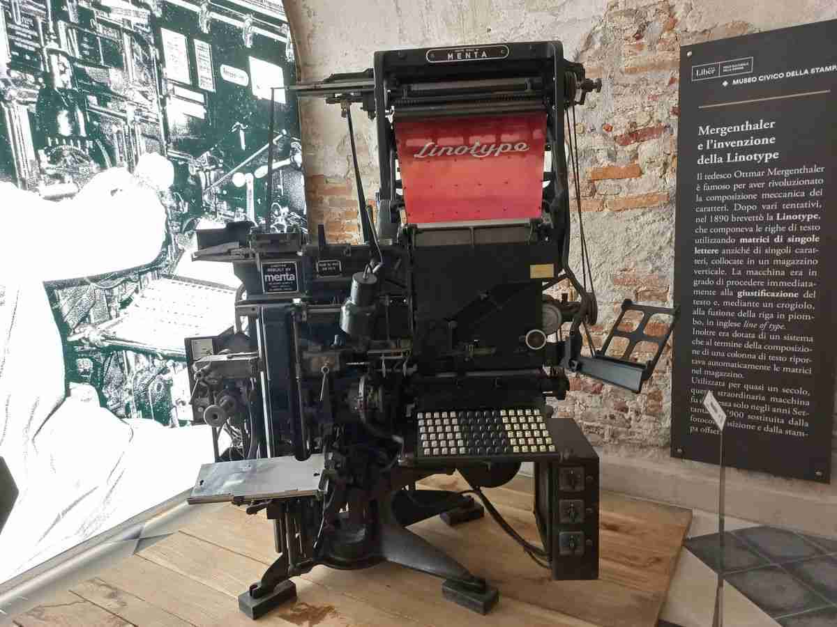 Museo della Stampa di Mondovì: Linotype
