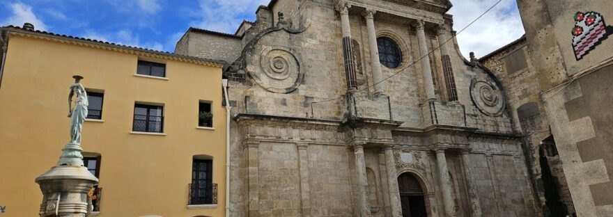 da Montarnaud a Saint-Guilhem-le-Desert: chiesa di Saint-Sauveur ad Aniane