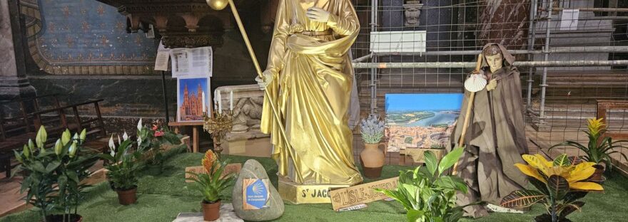 la chiesa di Saint-Martin a L'Isle Jourdain invita i pellegrini a lasciare un segno